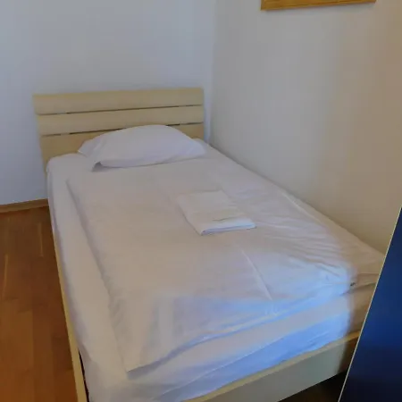 Apartment Apartma Mimoza *